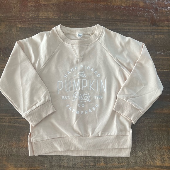 Other - Cream Graphic Sweatshirt